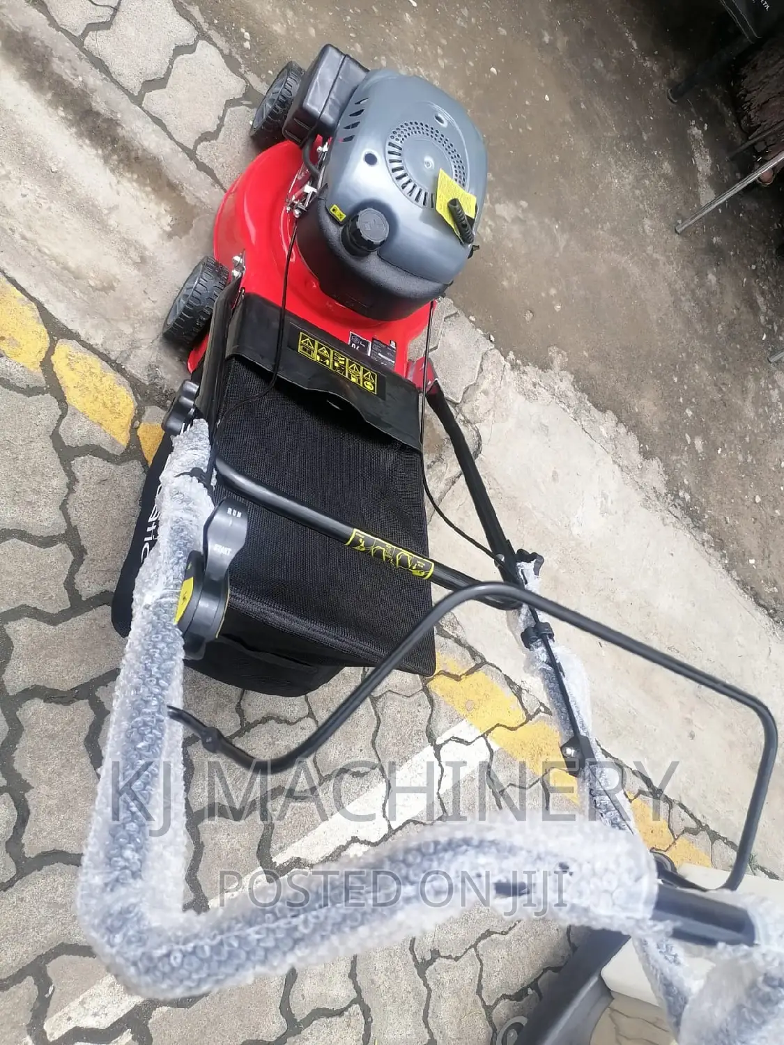 Push and Pull Gasoline Lawn Mower-Hanseatic Brand