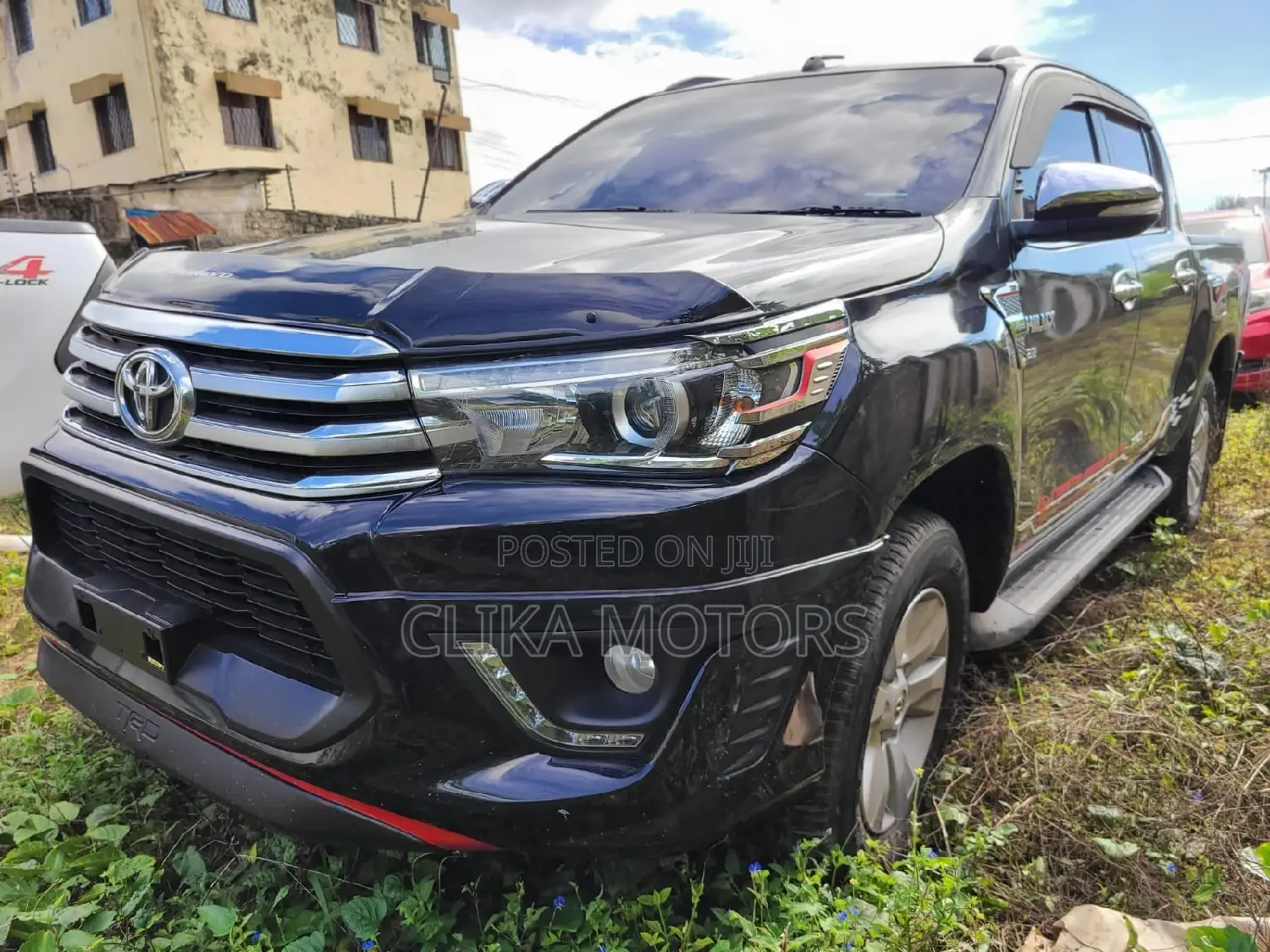 Toyota Hilux 2016 Matt Black
