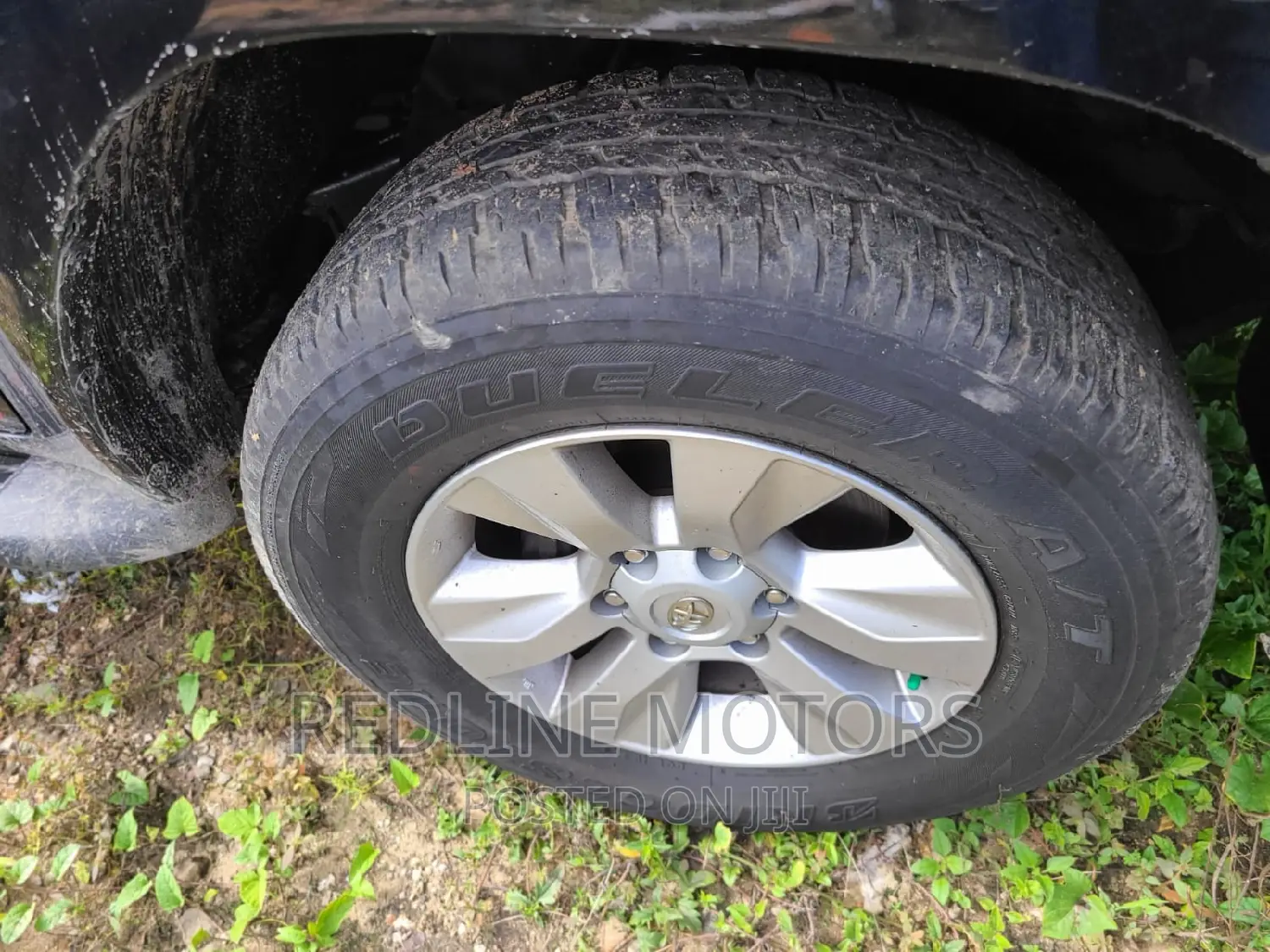 Toyota Hilux 2016 Matt Black