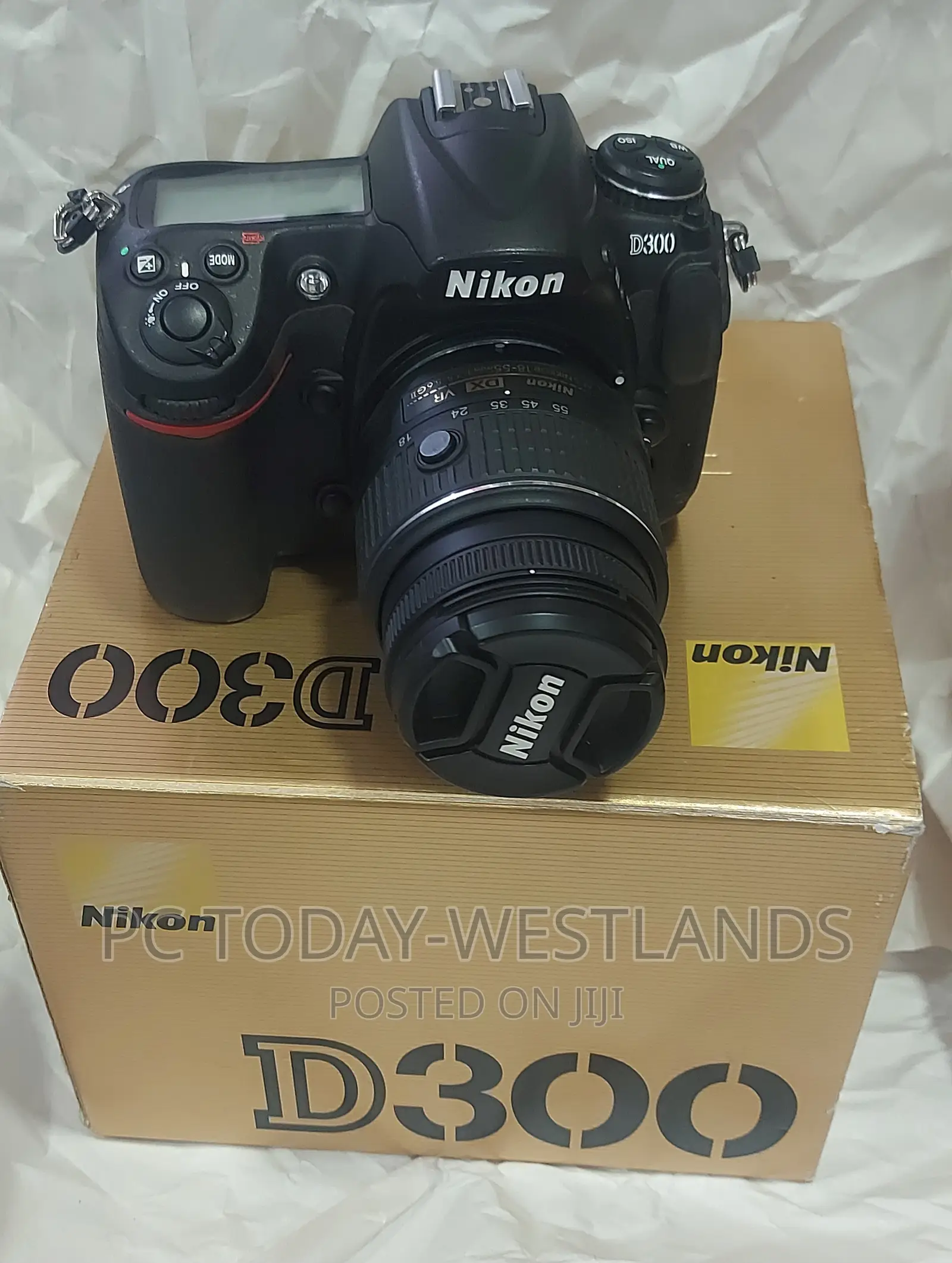 Nikon D300 DSLR Camera With 18-55mm DX VR Lens-Made in Japan