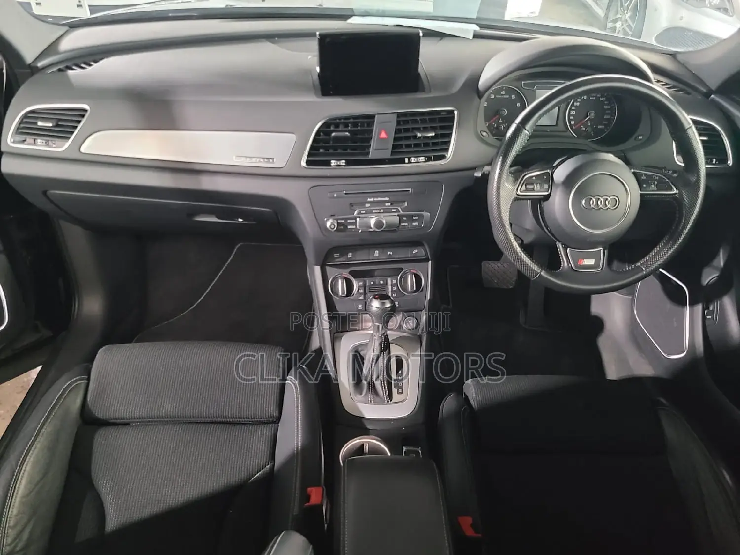 Audi Q3 2017 Black