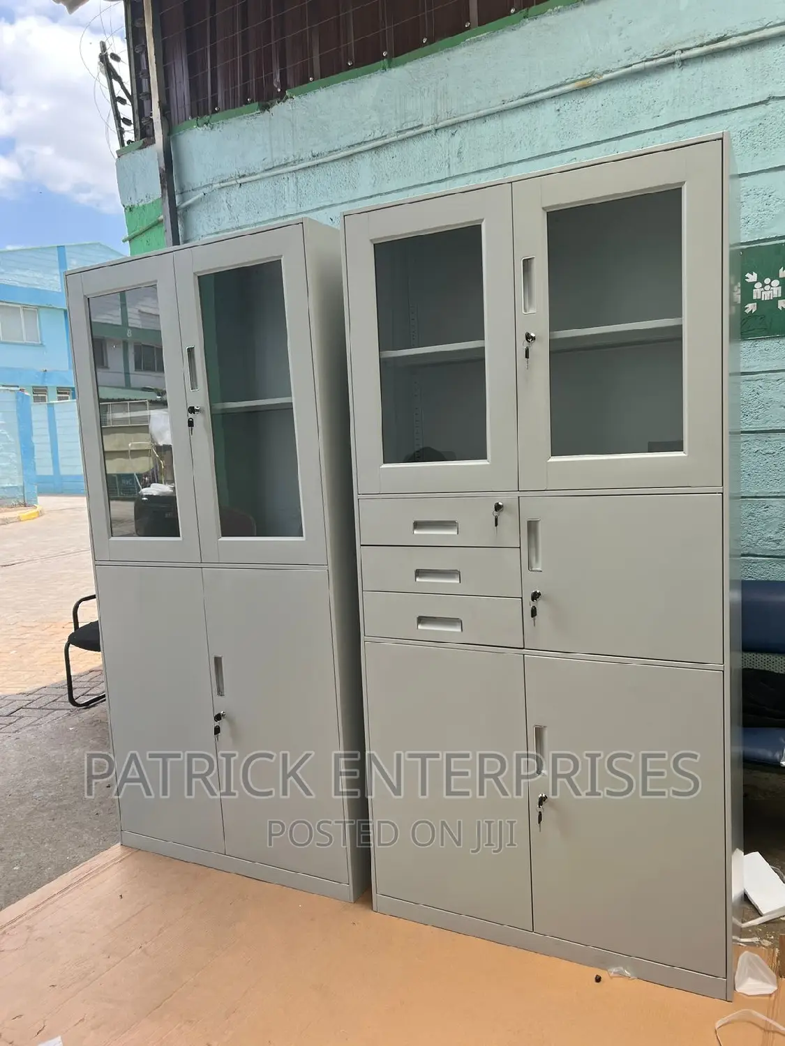 Imported Morden Metallic Filling Cabinet With Doors