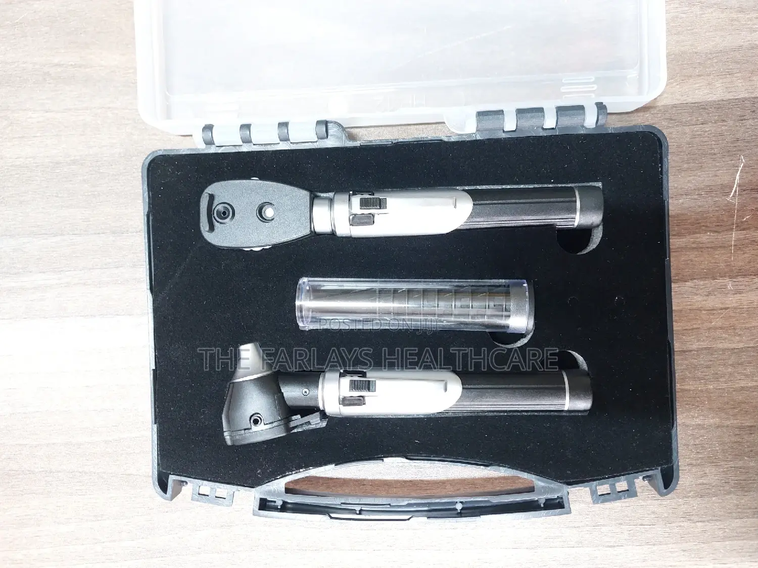 Otoscope With Opthalmoscope Set.
