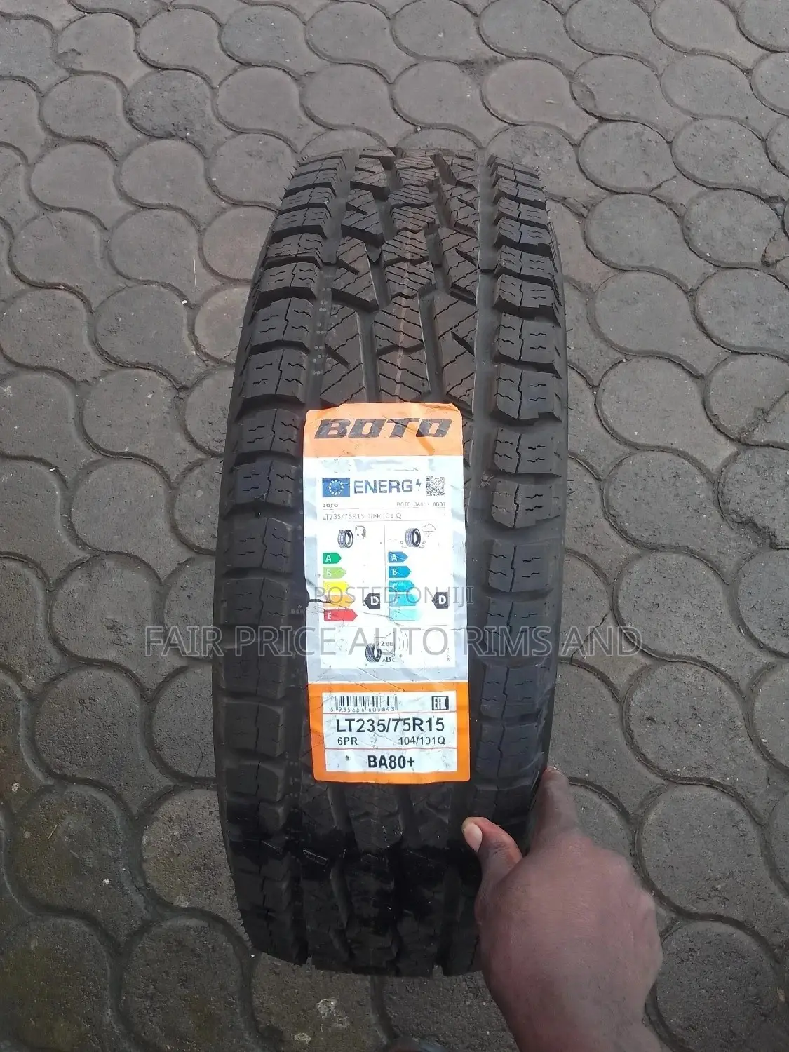 235/75 R15 Boto