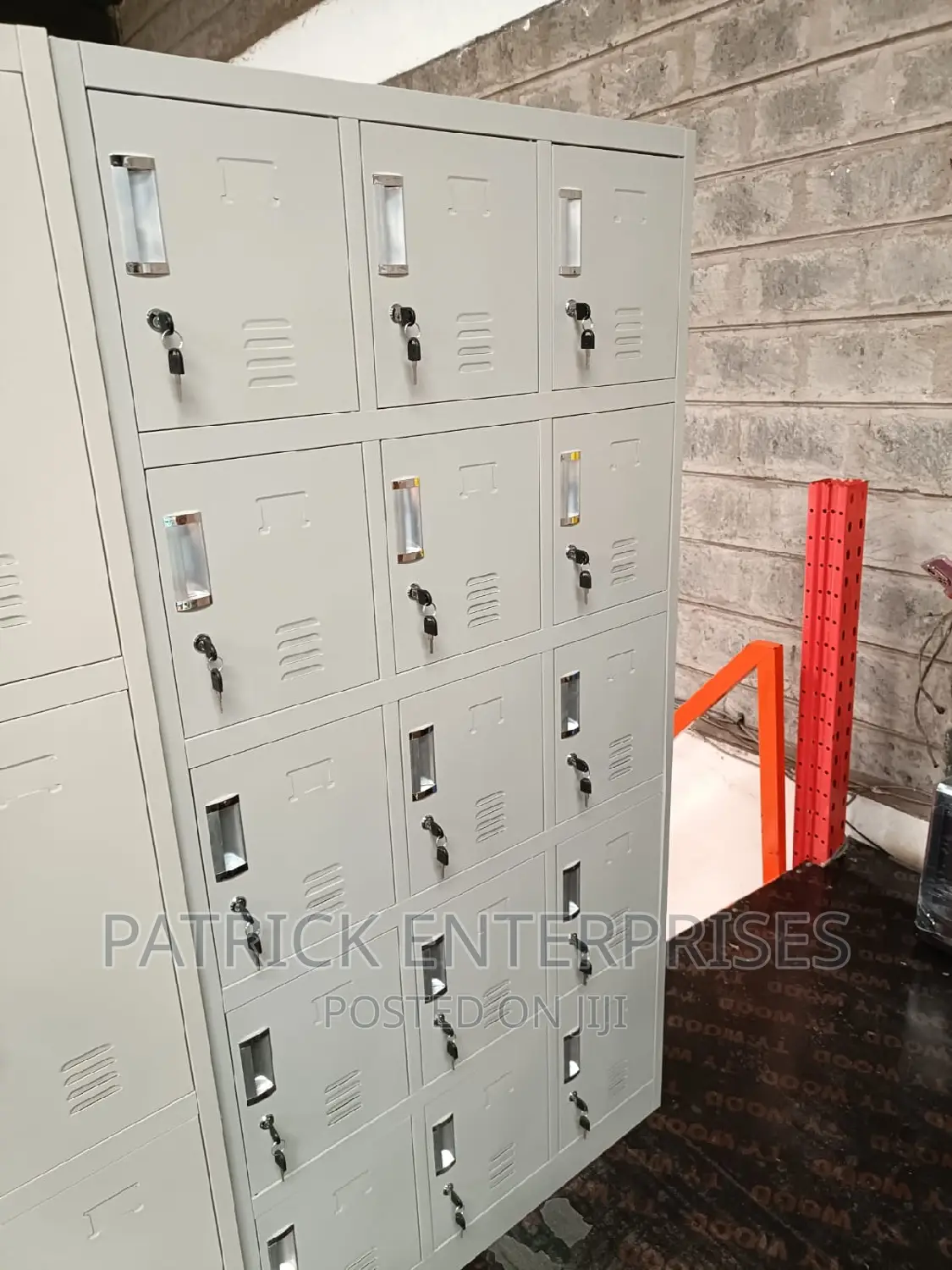 Imported Morden Metallic Nine Door Filling Cabinet