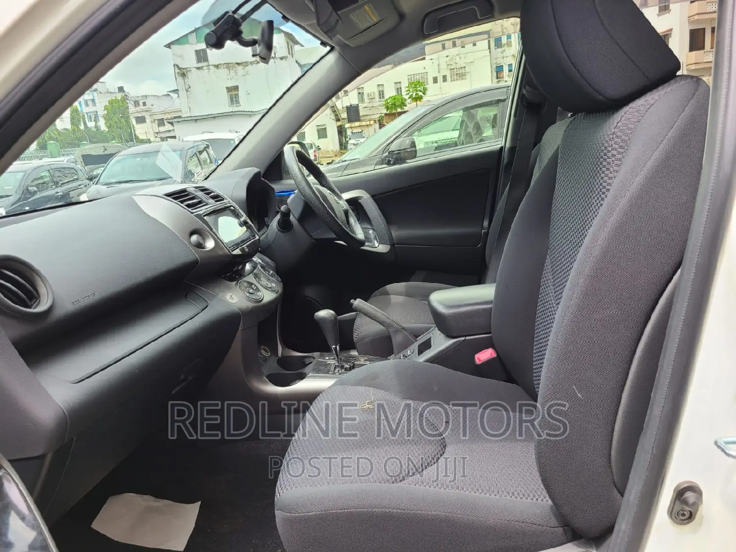 Toyota RAV4 2016 White
