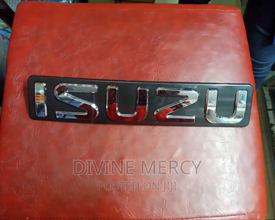 Isuzu Dmax Front Log