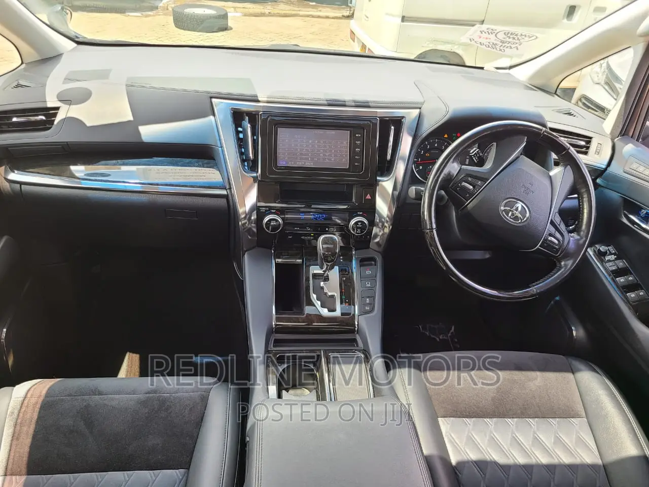 Toyota Alphard 2017 Black