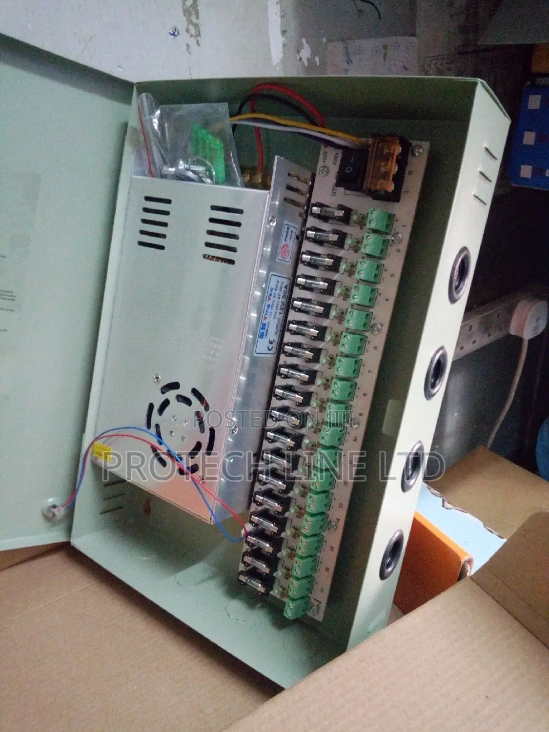 20amps Fused CCTV Power Supply