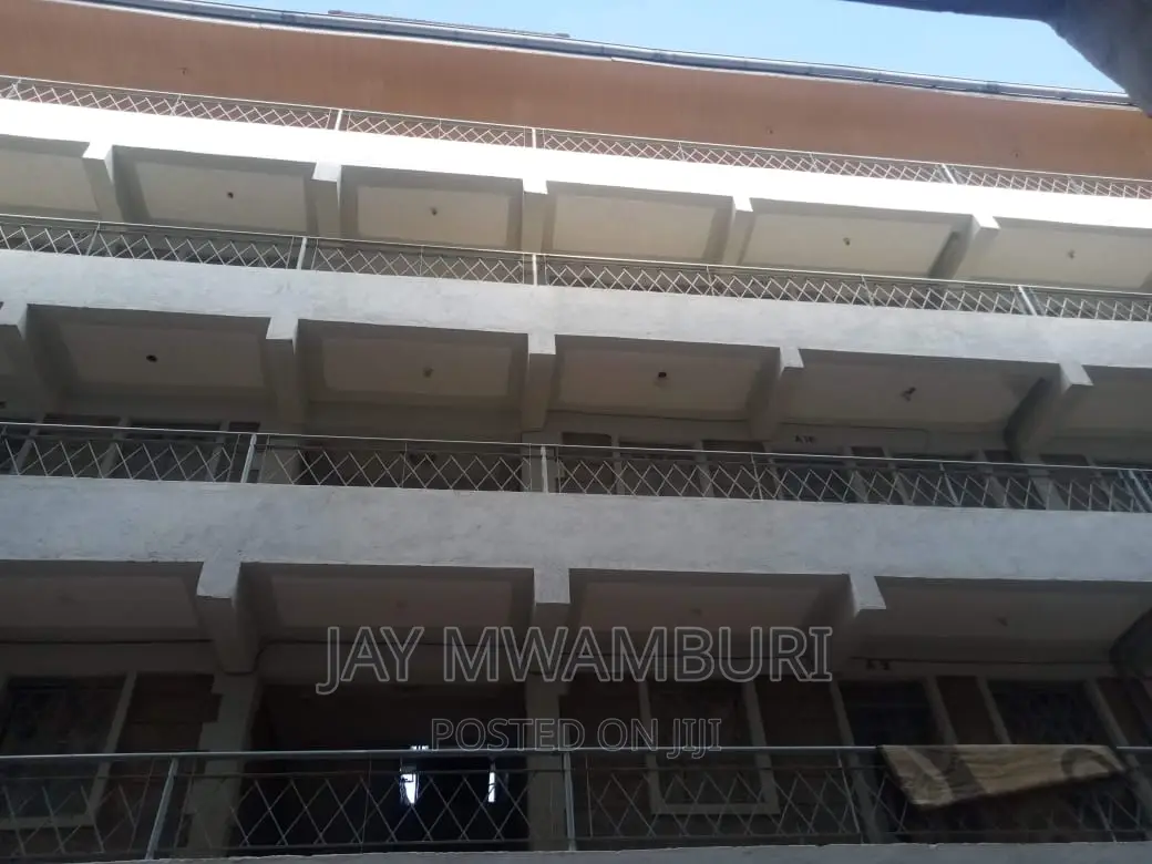20bdrm Block of Flats in Kitengela for sale