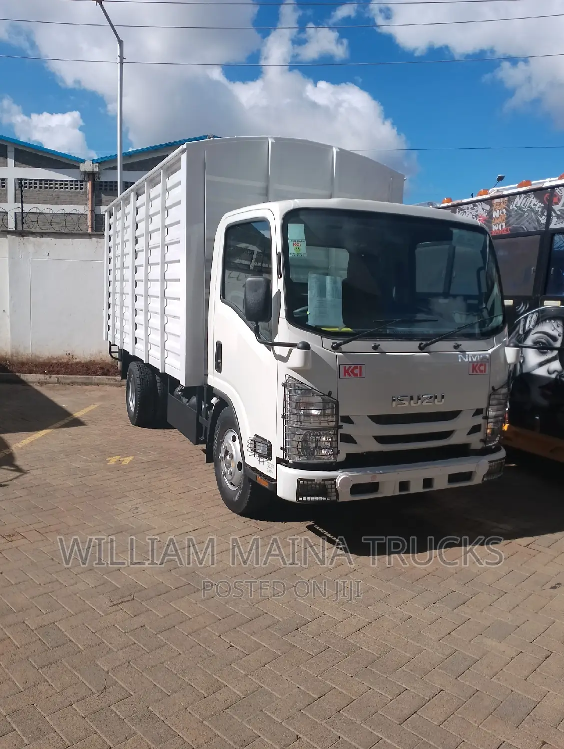 Isuzu NMR Truck