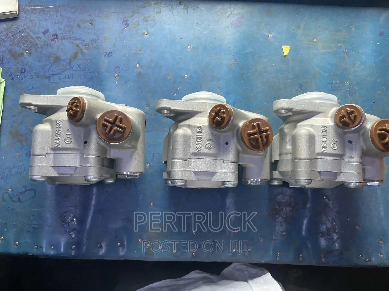 Power Steering Catridge/Pump for Mercedes ,Sino,Howo L-Hand