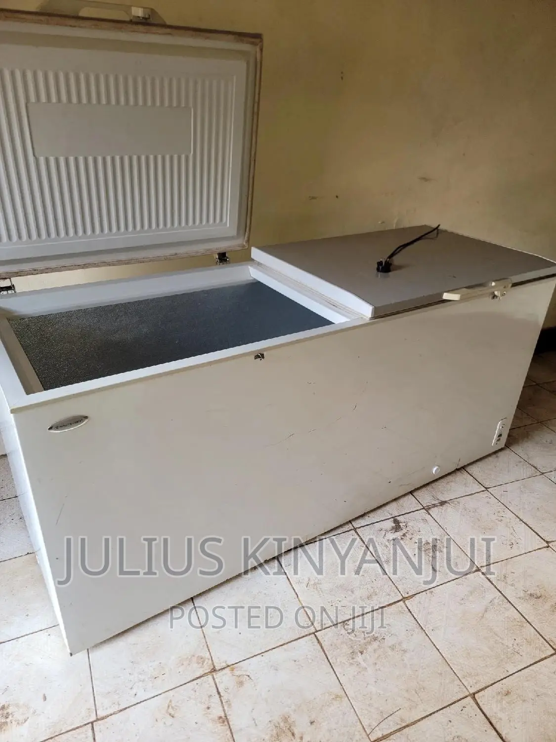 Westpoint Freezer 650l