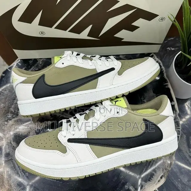 Travis Scott X Air Jordan 1 Low OG Golf