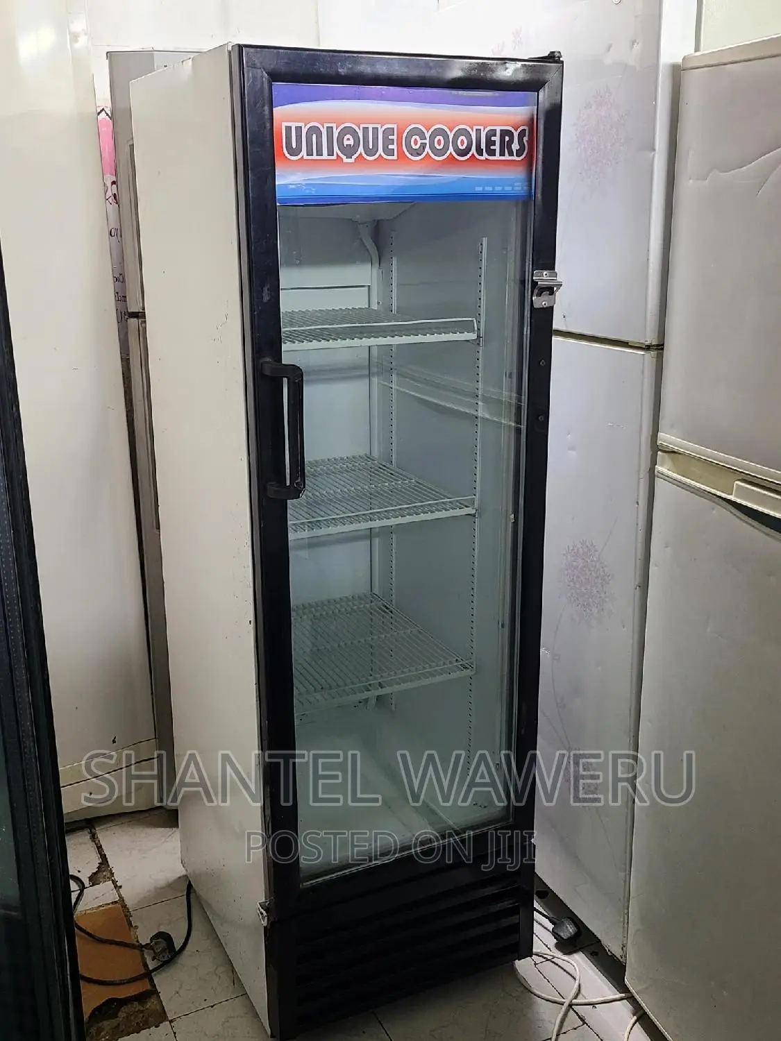 Display Fridges 300 Litres