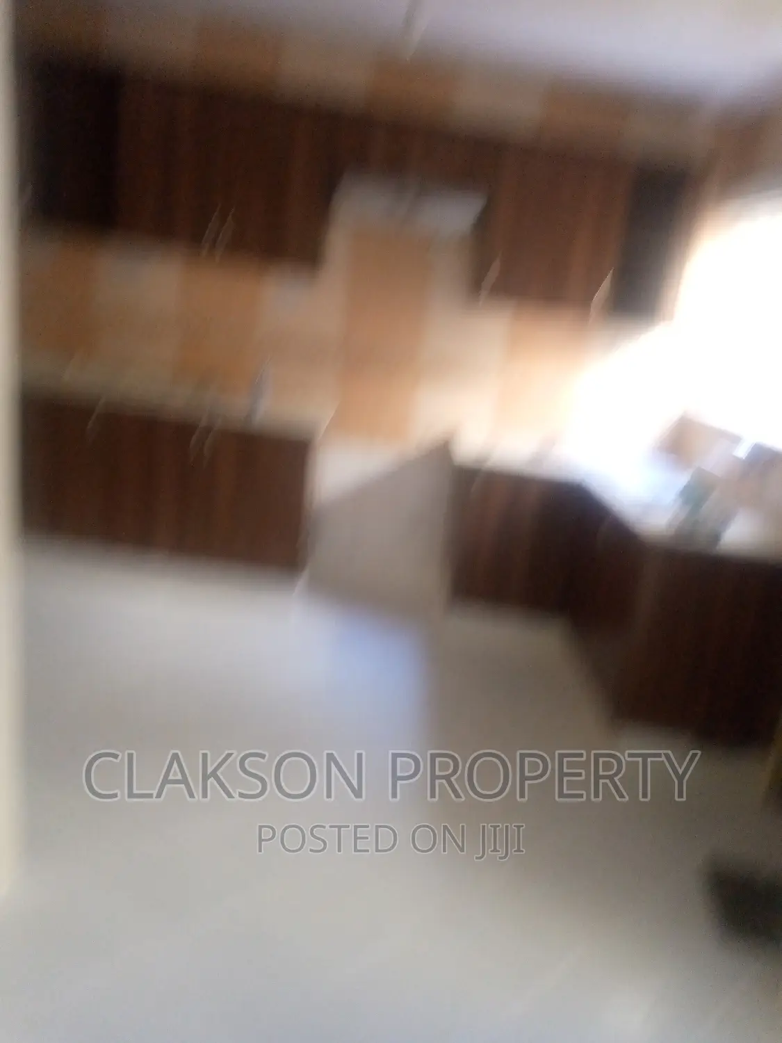 3bdrm Maisonette in Woodly, Woodley Estate for rent