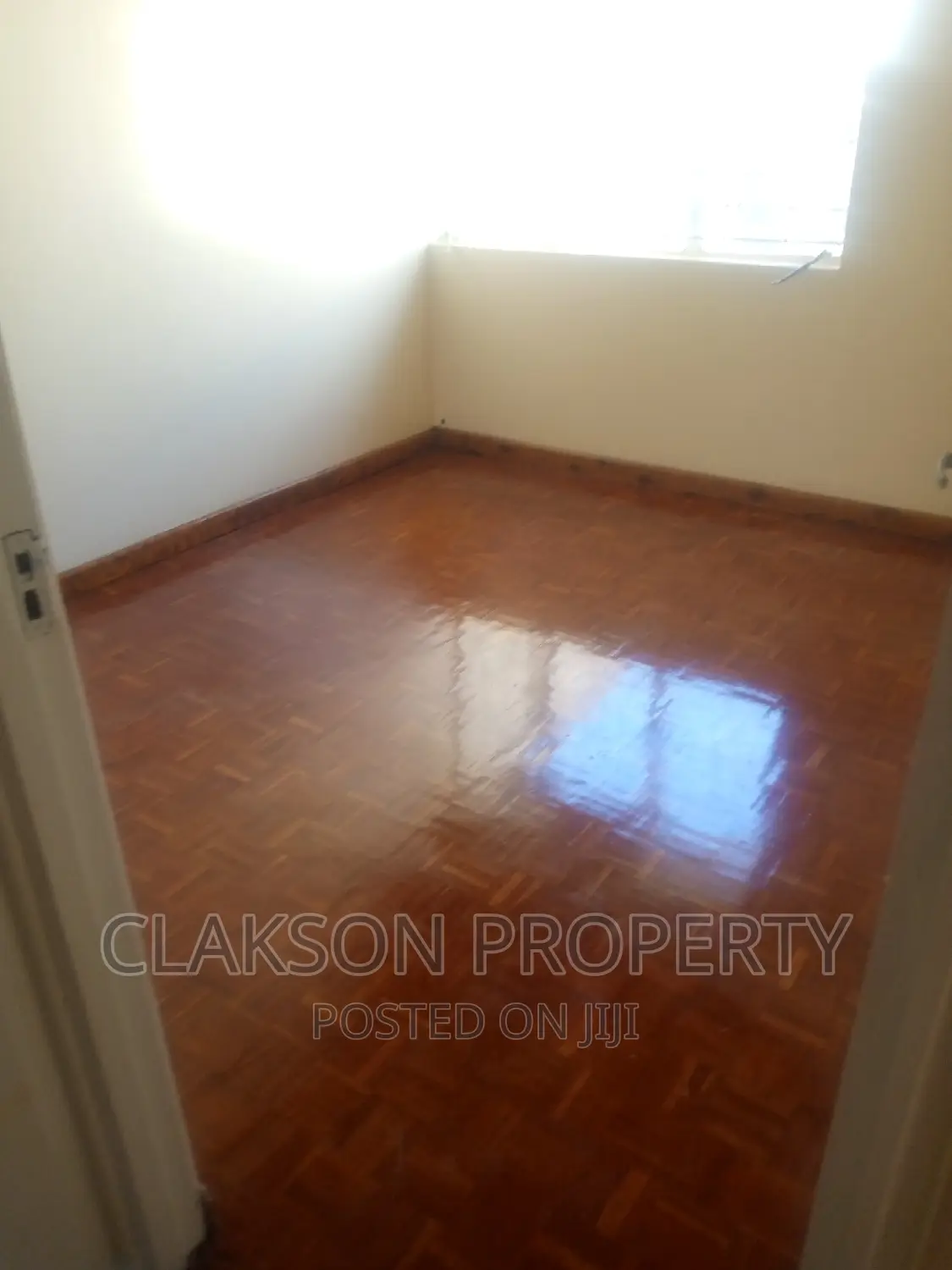 3bdrm Maisonette in Woodly, Woodley Estate for rent