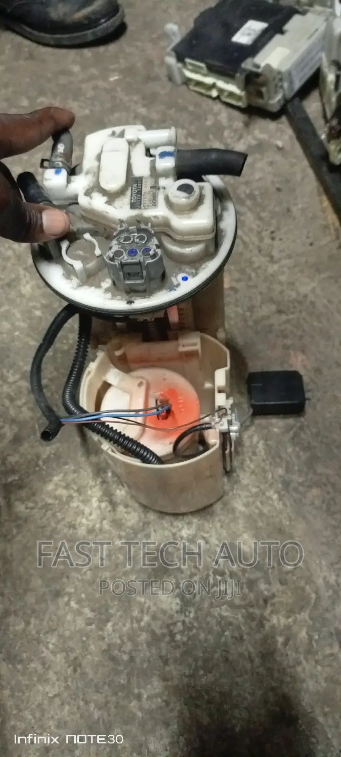 Fielder 2010 Fuel Pump