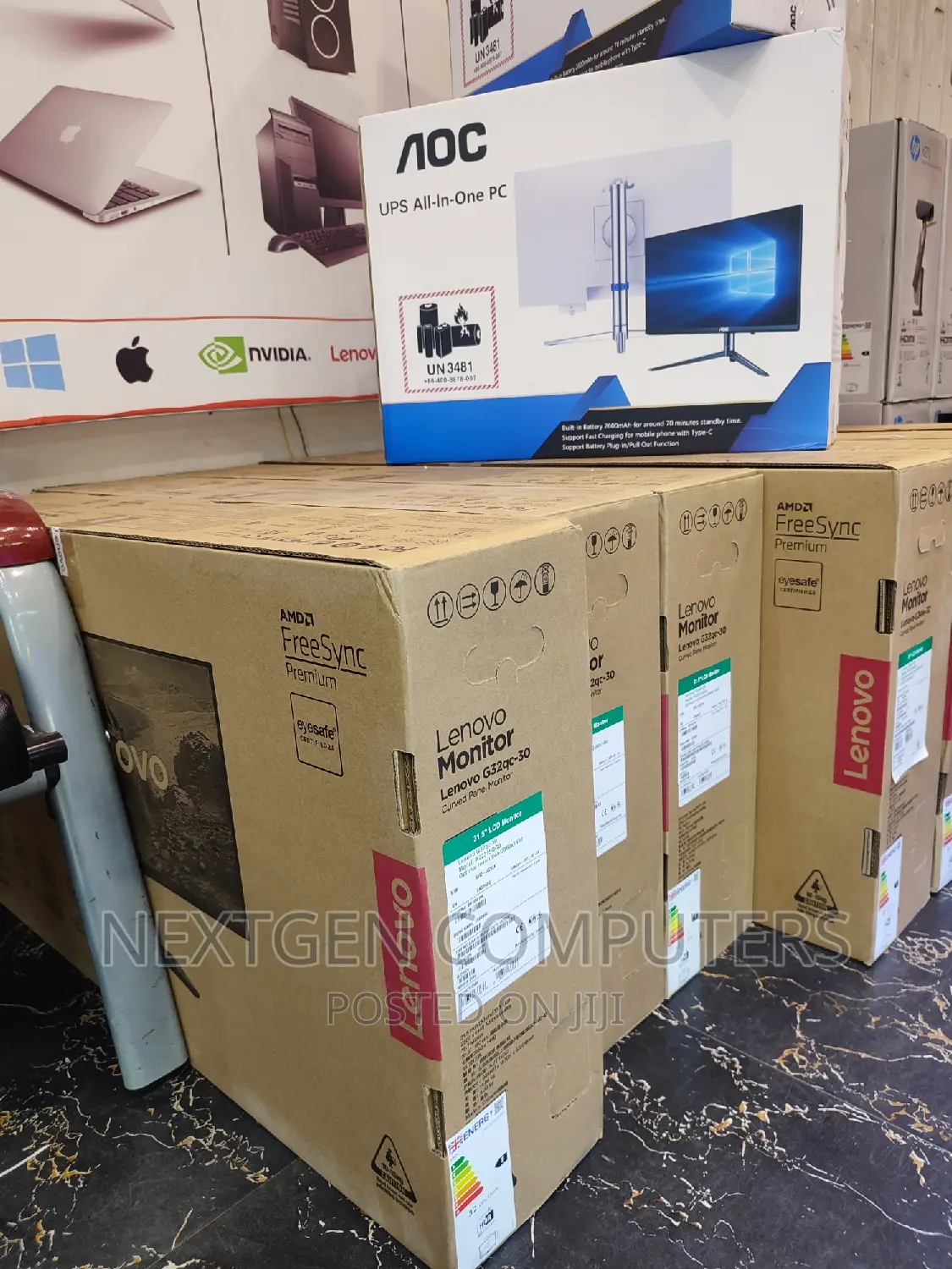 Lenovo G32qc-30 32” Curved QHD (1440p) Monitor 165hz