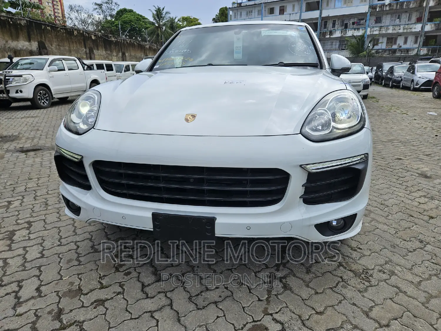 Porsche Cayenne S AWD 2016 White