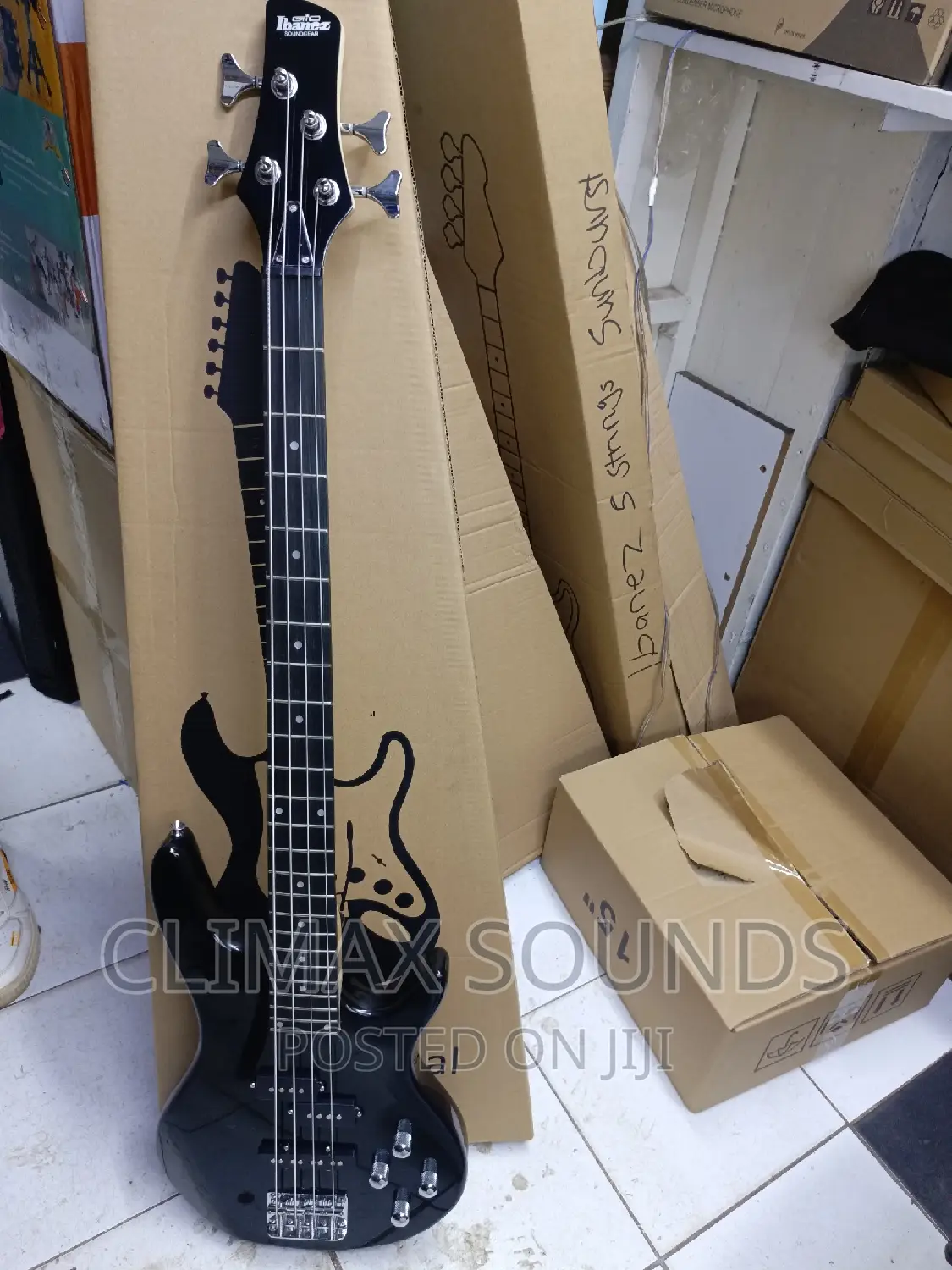 Bass Guitar Ibanez 4 Stringc