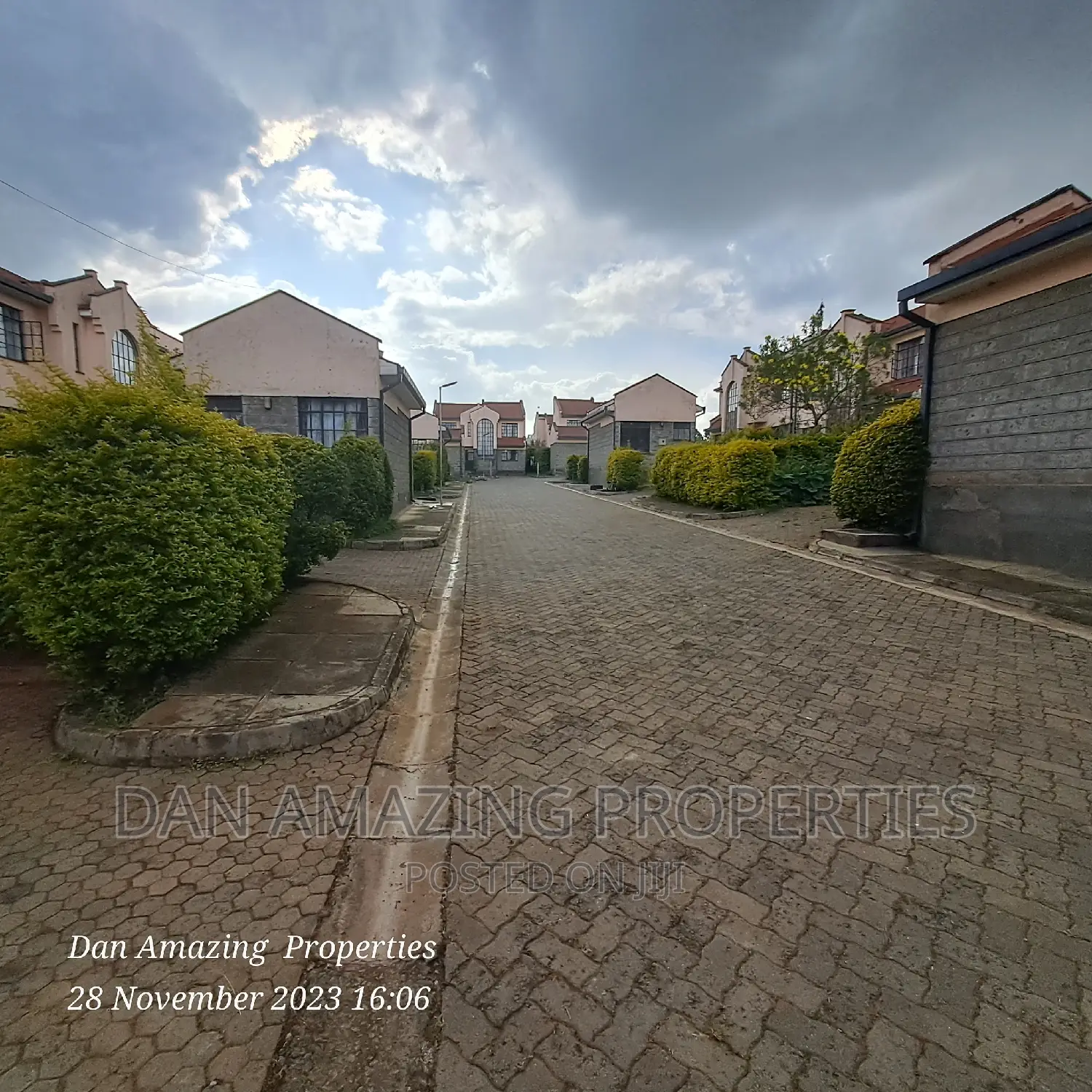4bdrm Maisonette in Memusi, Matasia for sale