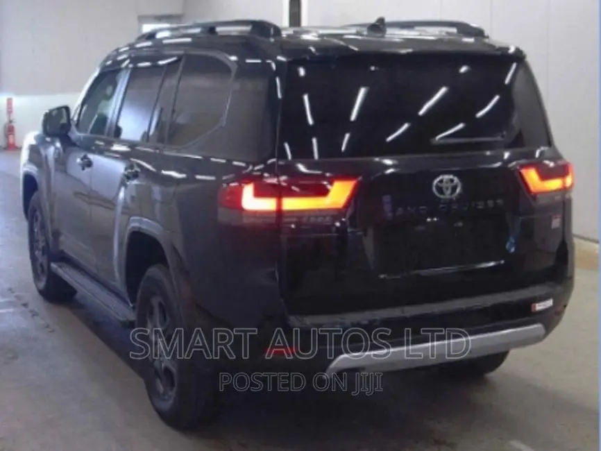 New Toyota Land Cruiser 2023 Black