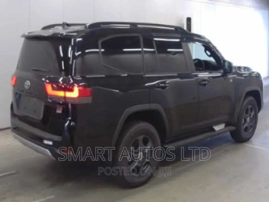 New Toyota Land Cruiser 2023 Black