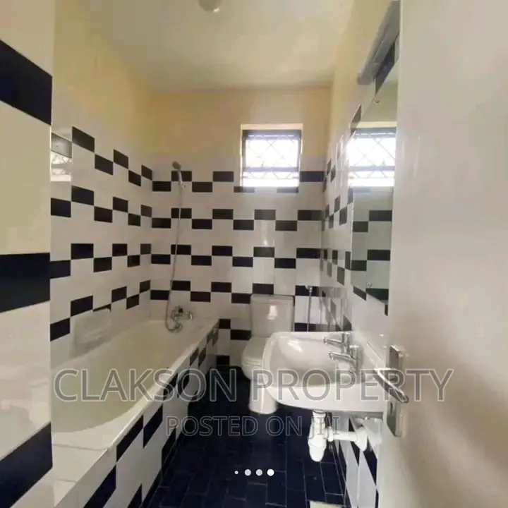 3bdrm Apartment in Kilimani Riara Road for rent