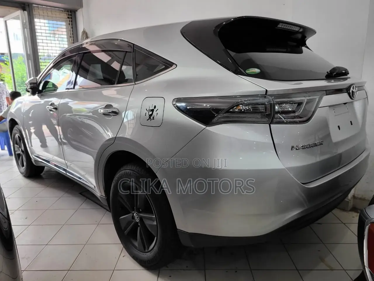 Toyota Harrier 2016 Silver