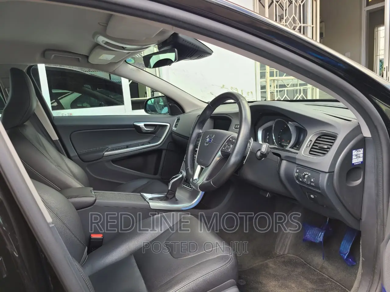 Volvo V60 2017 Black