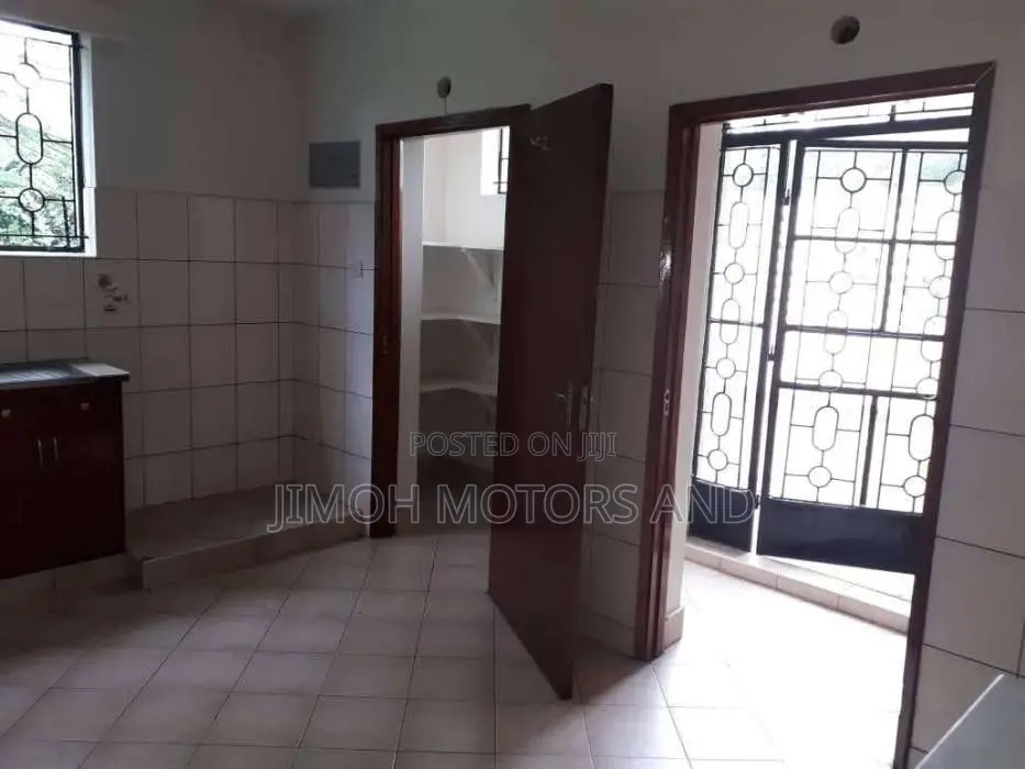 FIVE BEDROOM MANSIONETTE FOR SALE