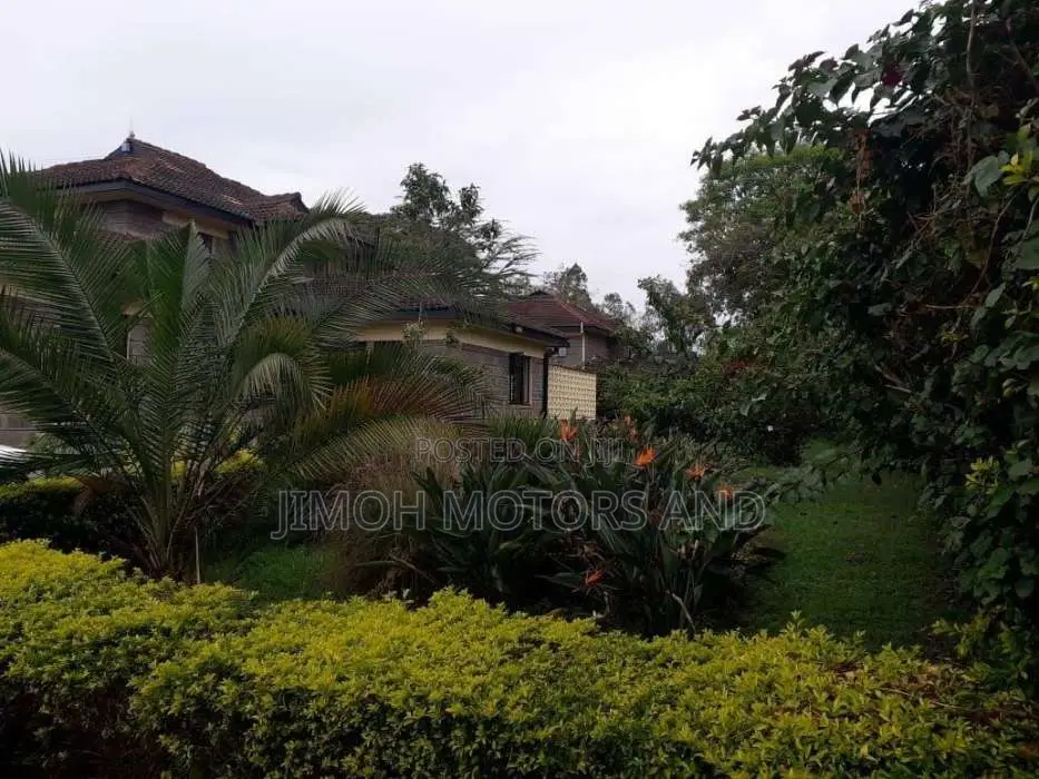 FIVE BEDROOM MANSIONETTE FOR SALE