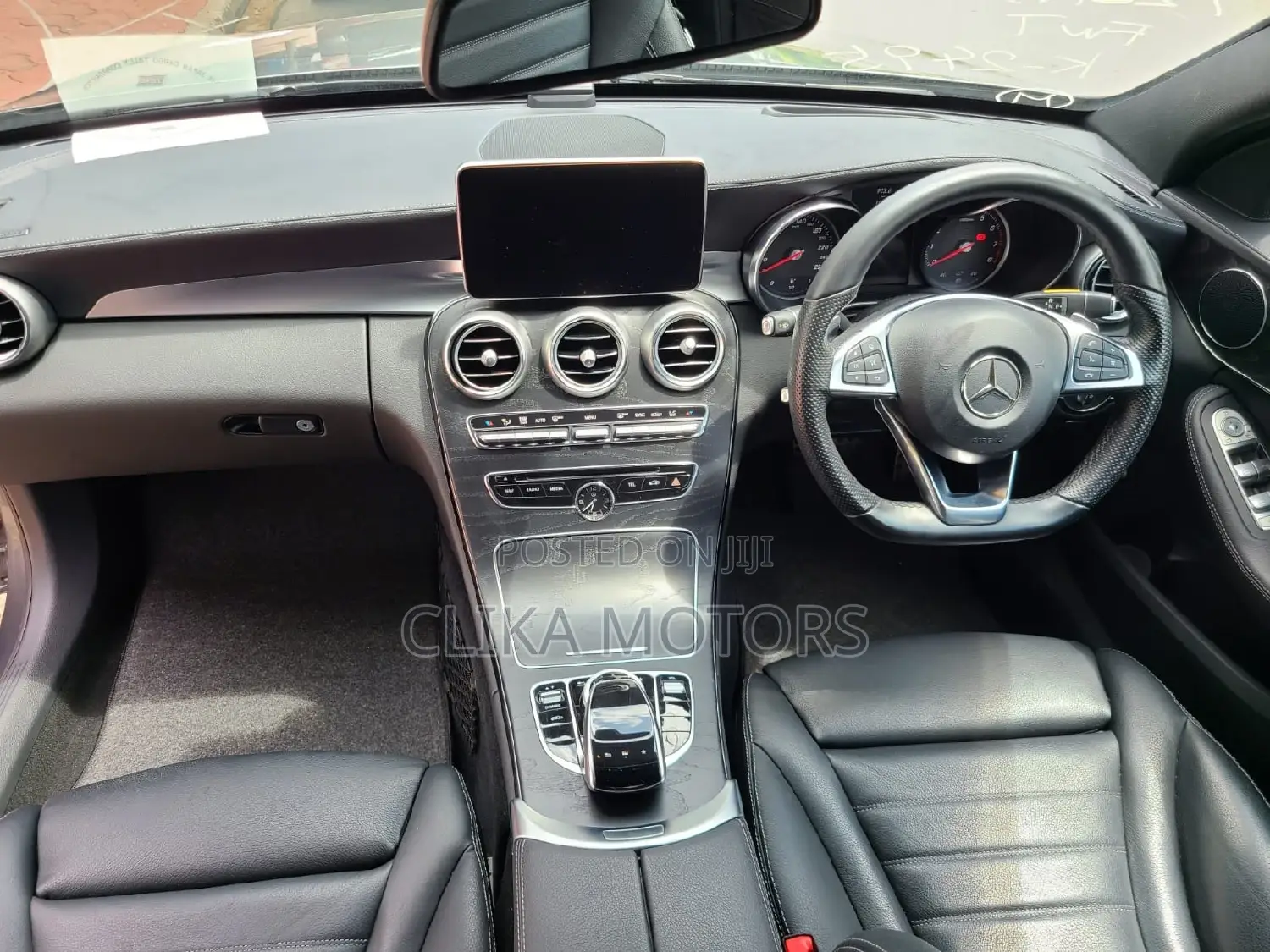 Mercedes-Benz C200 2016 Gray