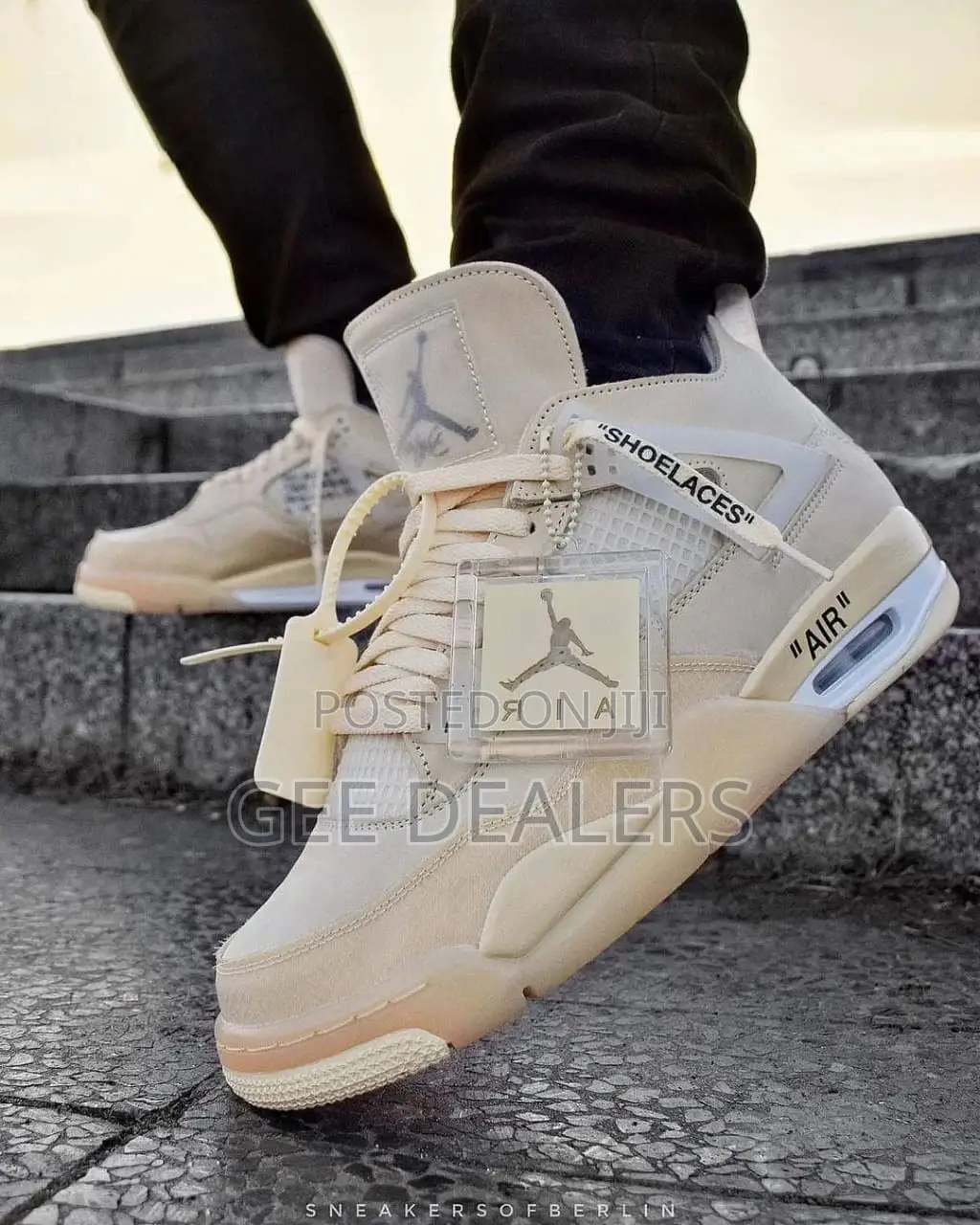 Jordan 4 Off White Sneakers