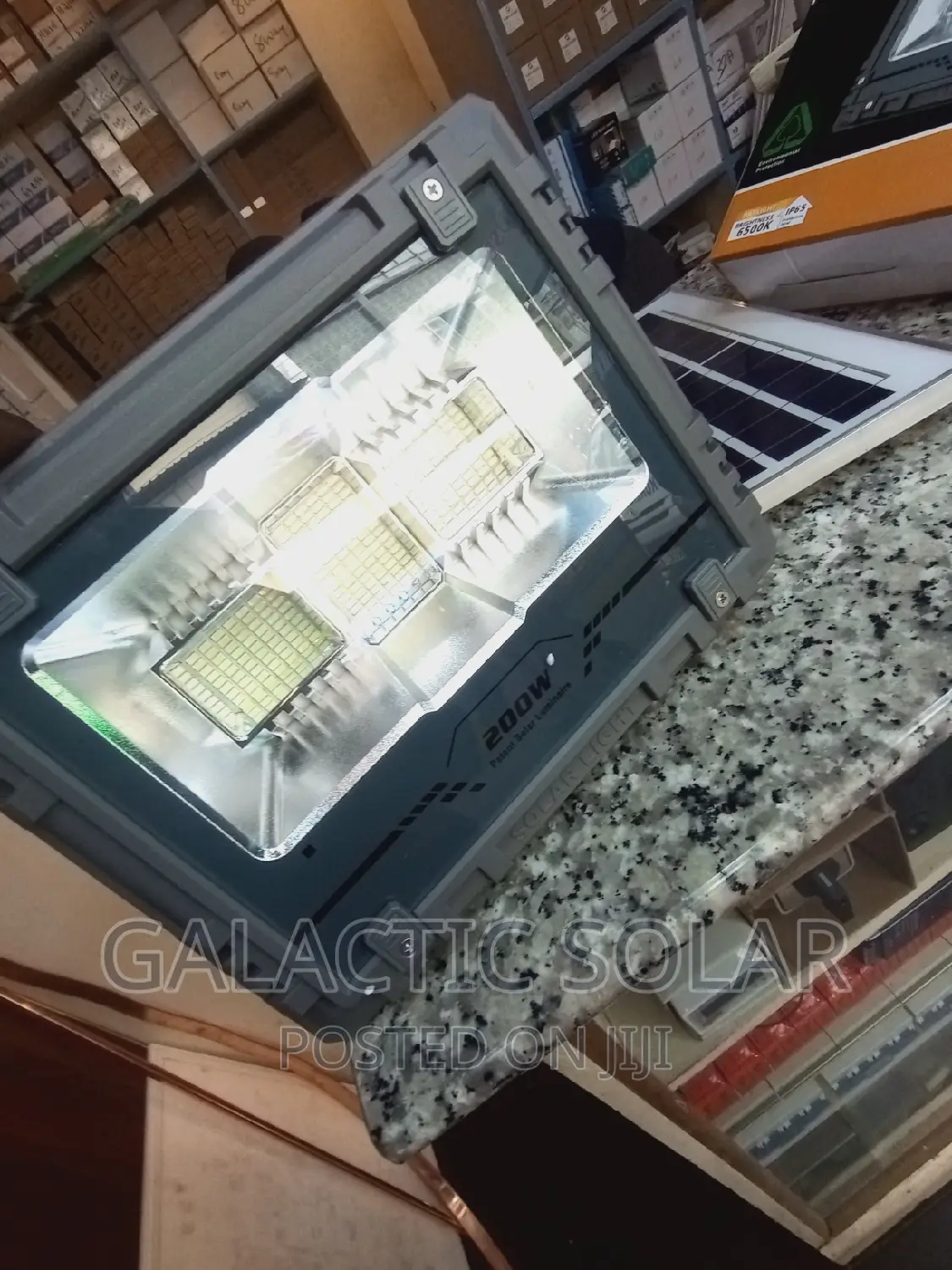 Solar 200w Floodlight Light