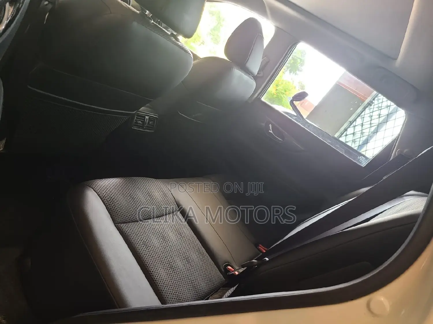 Nissan X-Trail 2.0 Petrol FWD 2016 Pearl