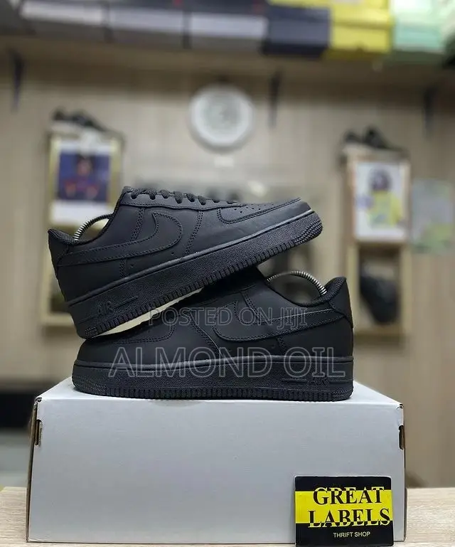 Nike Air Force
