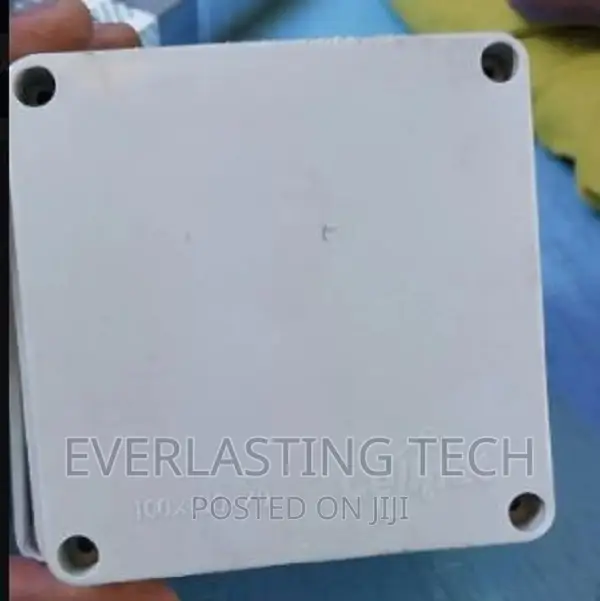 100X100X70 Adapter Box