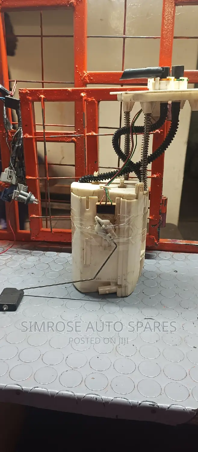 Toyota Vigo/Hillux Diesel Fuel Pump.