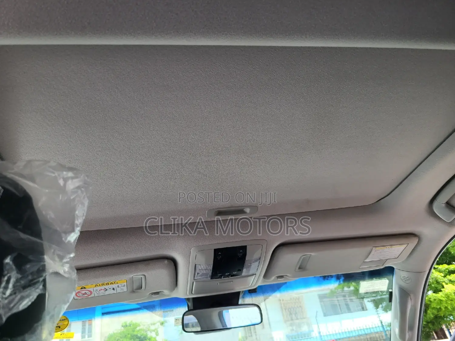 Toyota Land Cruiser Prado 2.8 2019 Pearl