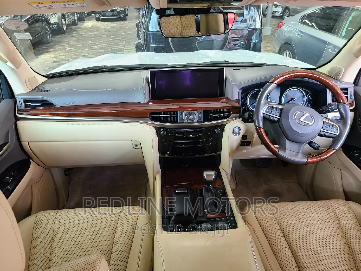 Lexus LX 570 AWD 2016 Pearl
