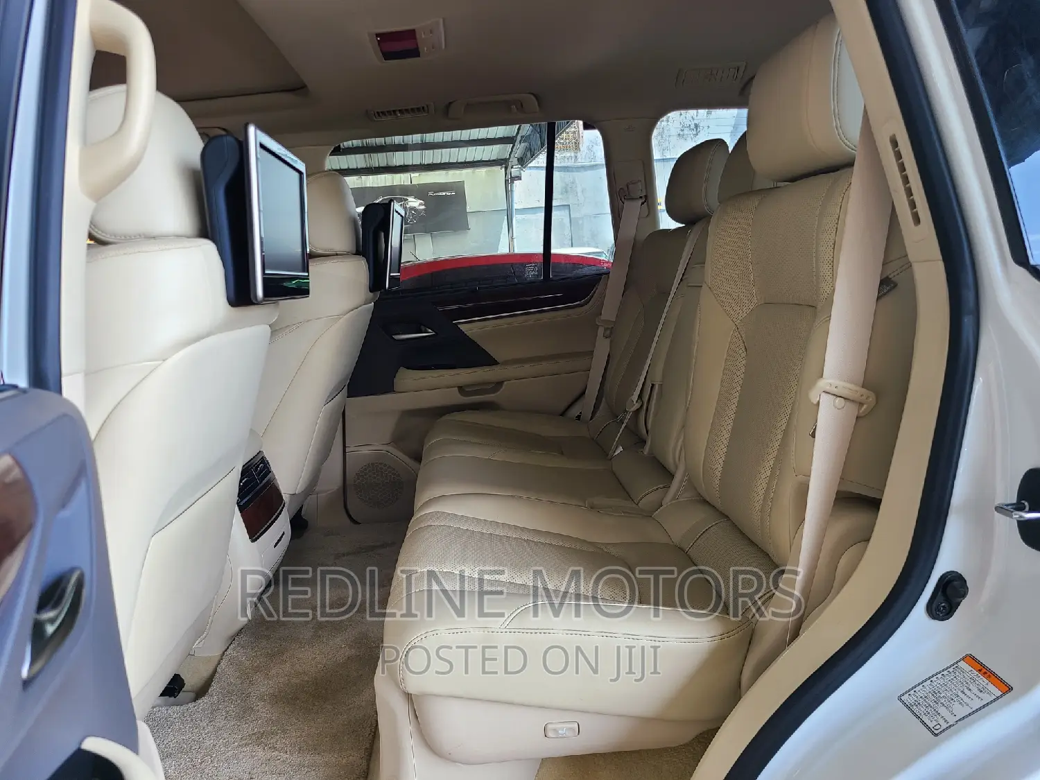Lexus LX 570 AWD 2016 Pearl