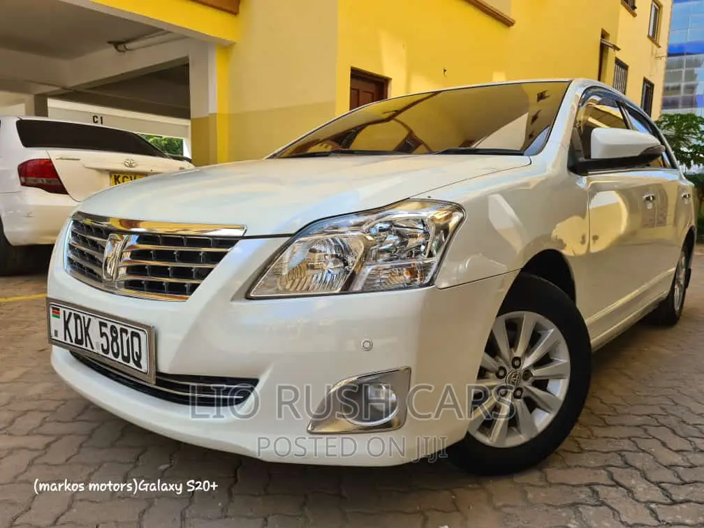 Toyota Premio 2016 White