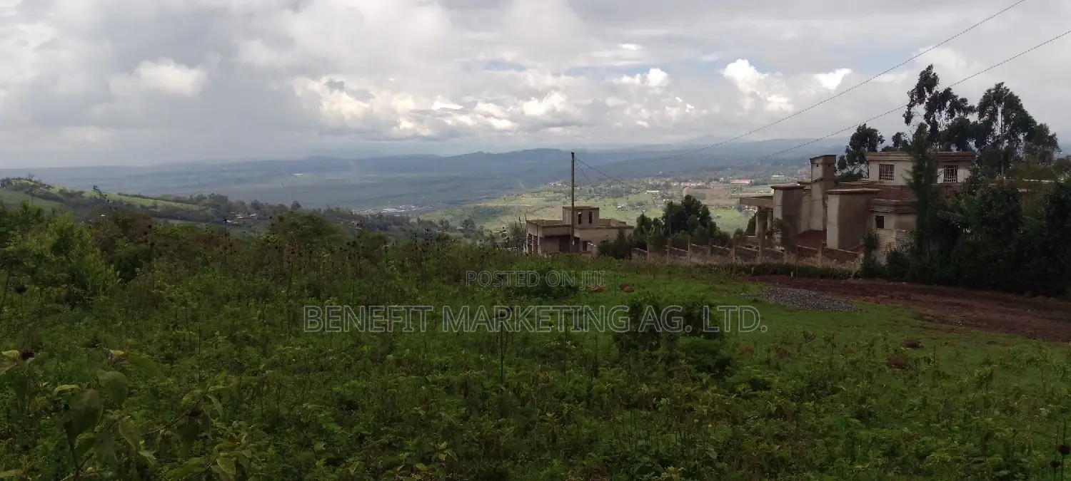 5 Acres Fronting Tarmarc for Sale in Ngong, Maragara Road.