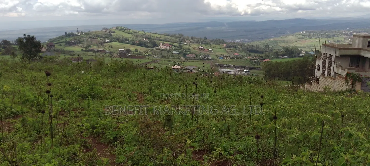 5 Acres Fronting Tarmarc for Sale in Ngong, Maragara Road.