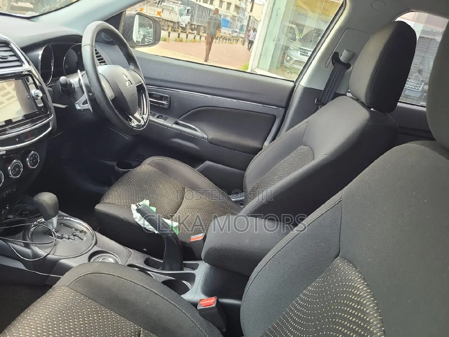 Mitsubishi RVR 2016 Silver