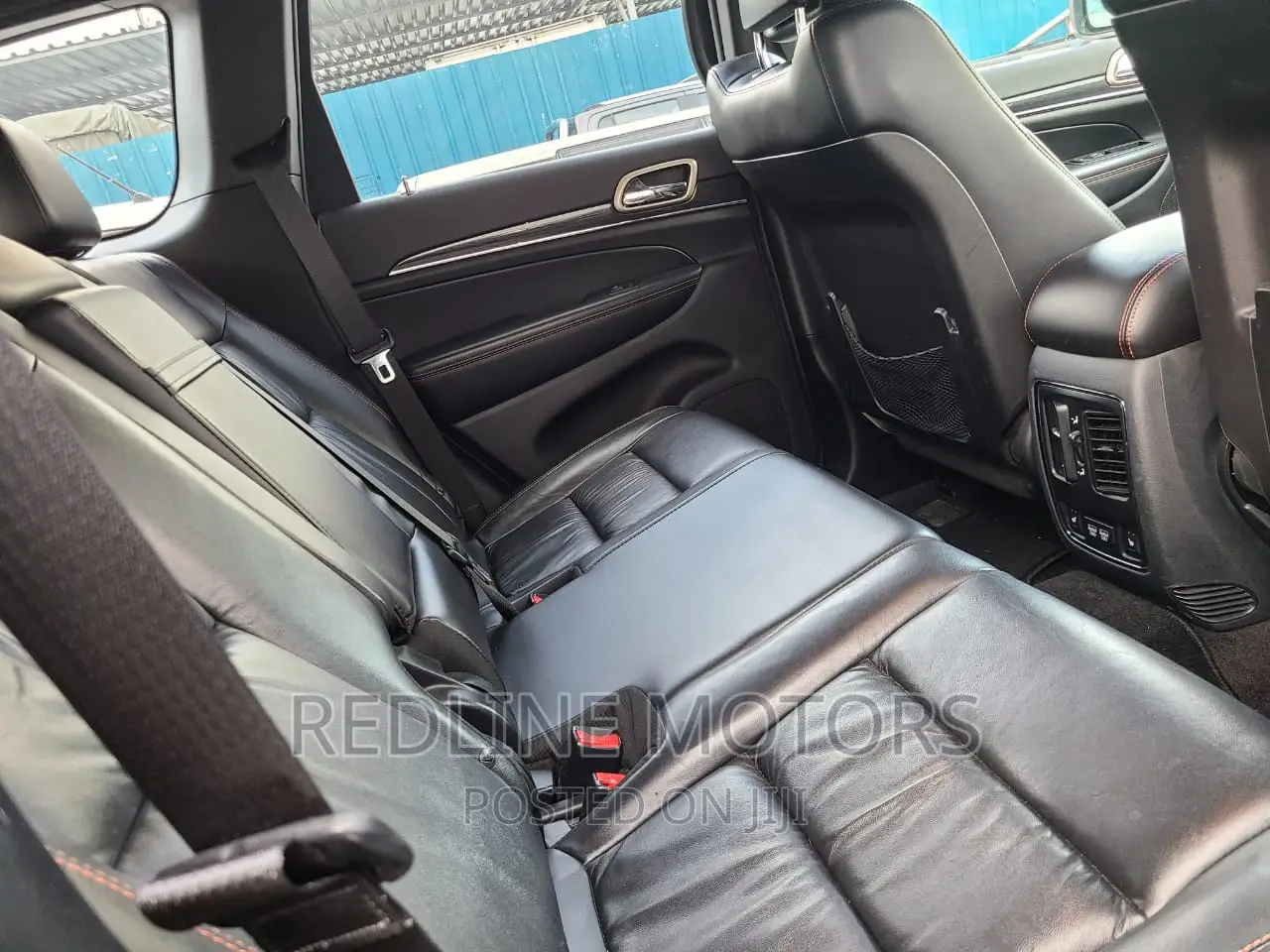 Jeep Grand Cherokee Laredo 4dr 4x4 2016 Black