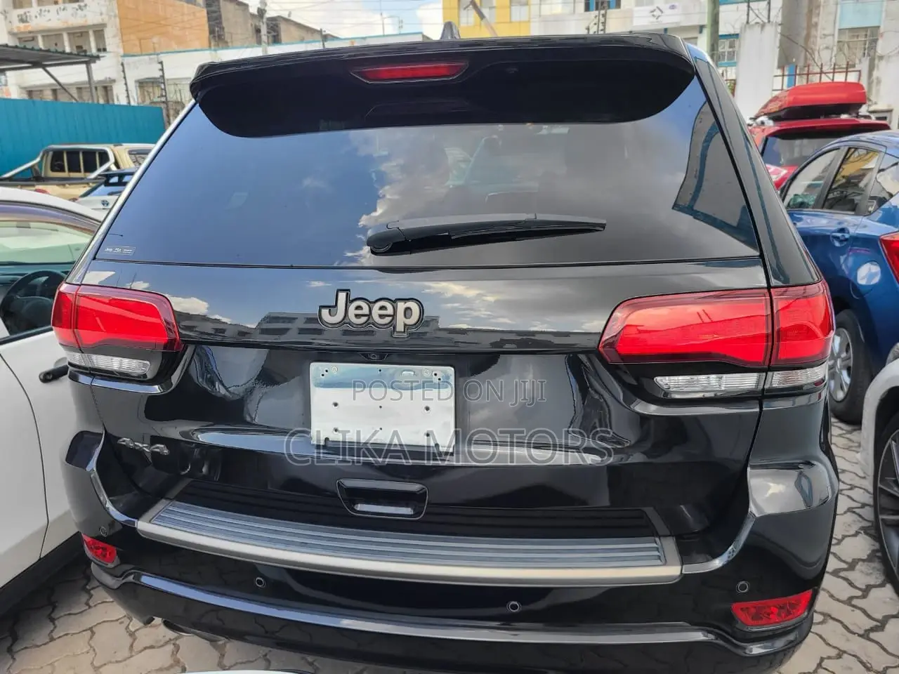 Jeep Grand Cherokee Laredo 4dr 4x4 2016 Black