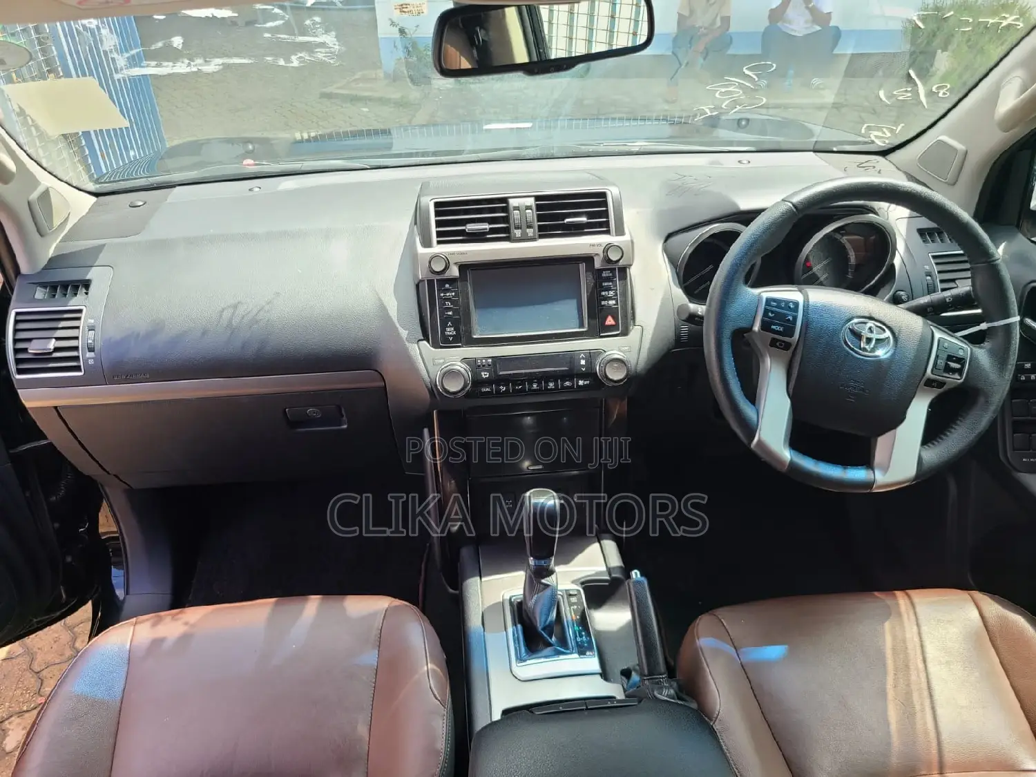Toyota Land Cruiser Prado 2.8 D-4D 2016 Black